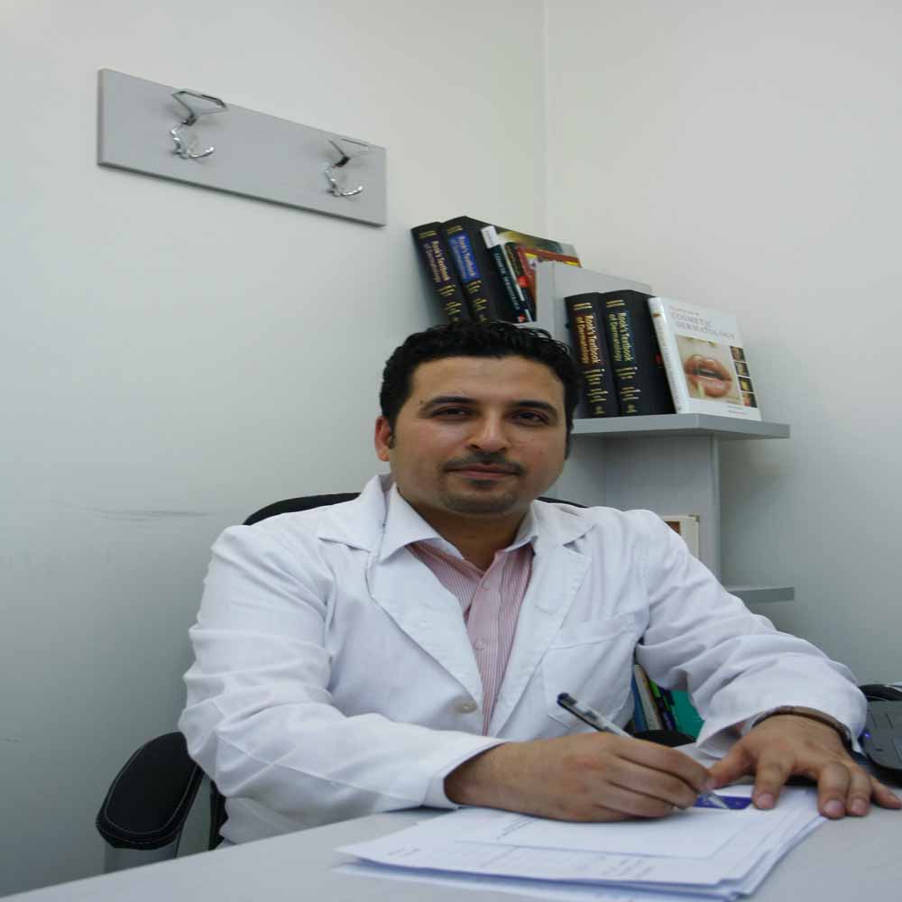 دکتر حسین احمدی متخصص پوست و مو